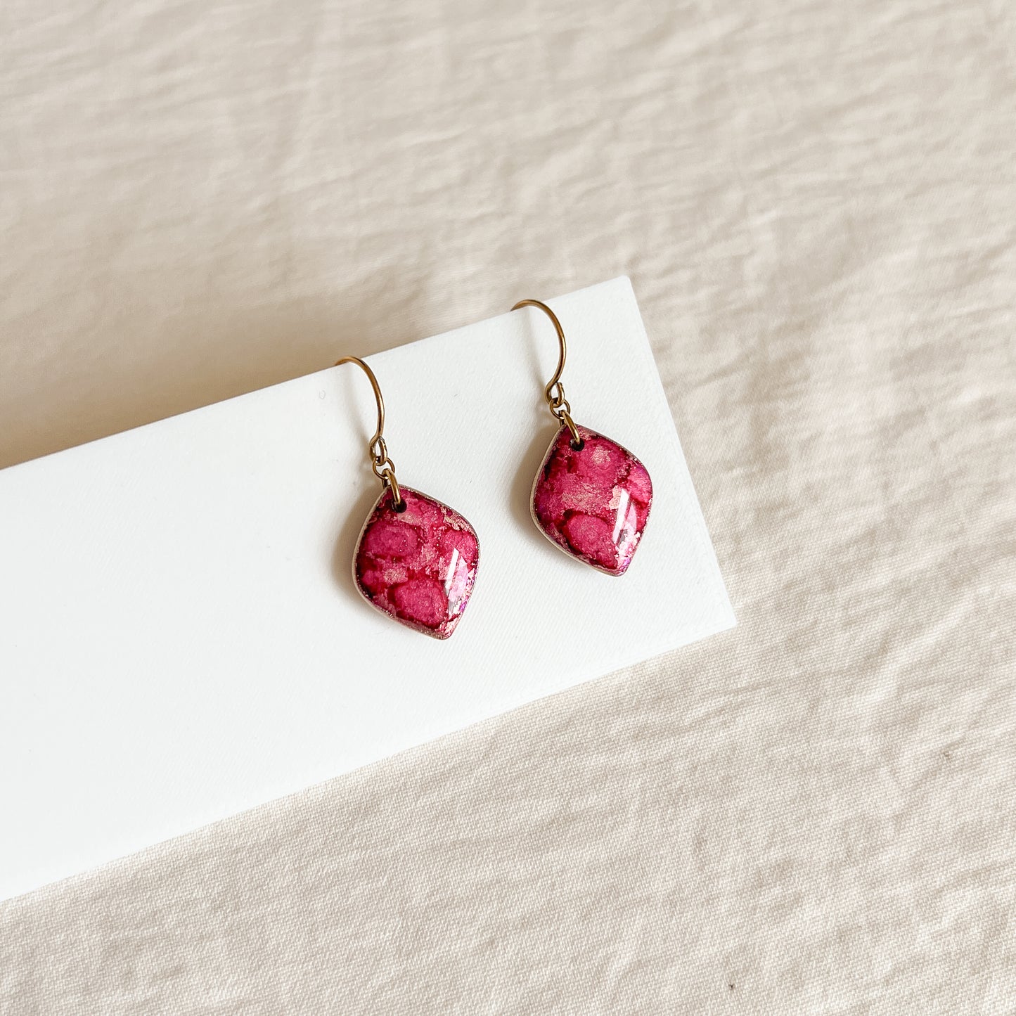 Liora (Golden Fuchsia)