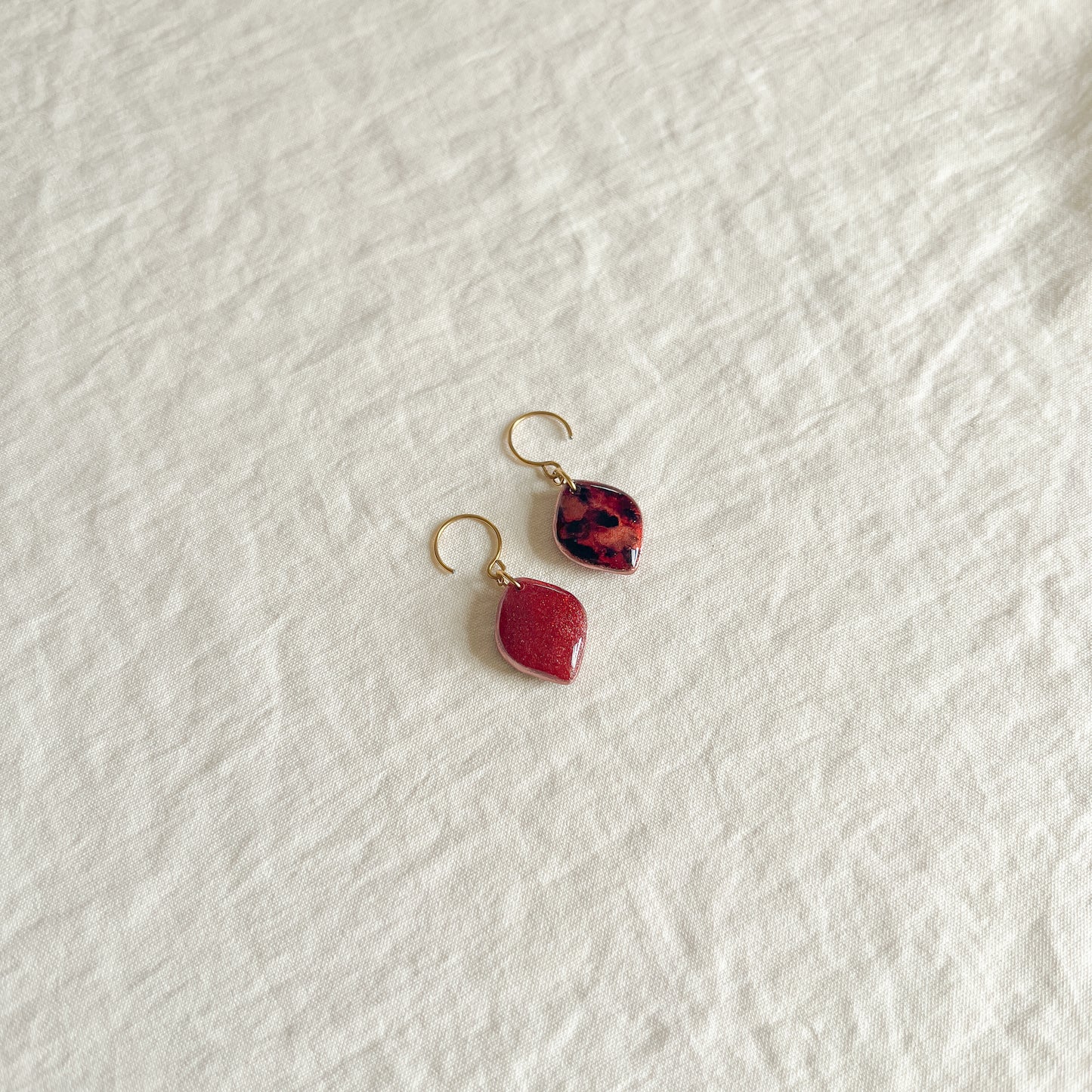 Liora (Copper Red)