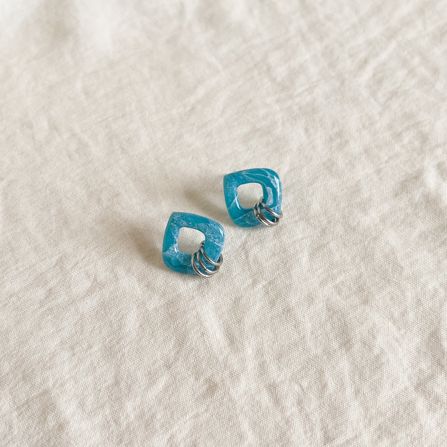 Mini Gemma Studs (Mystic Blue)
