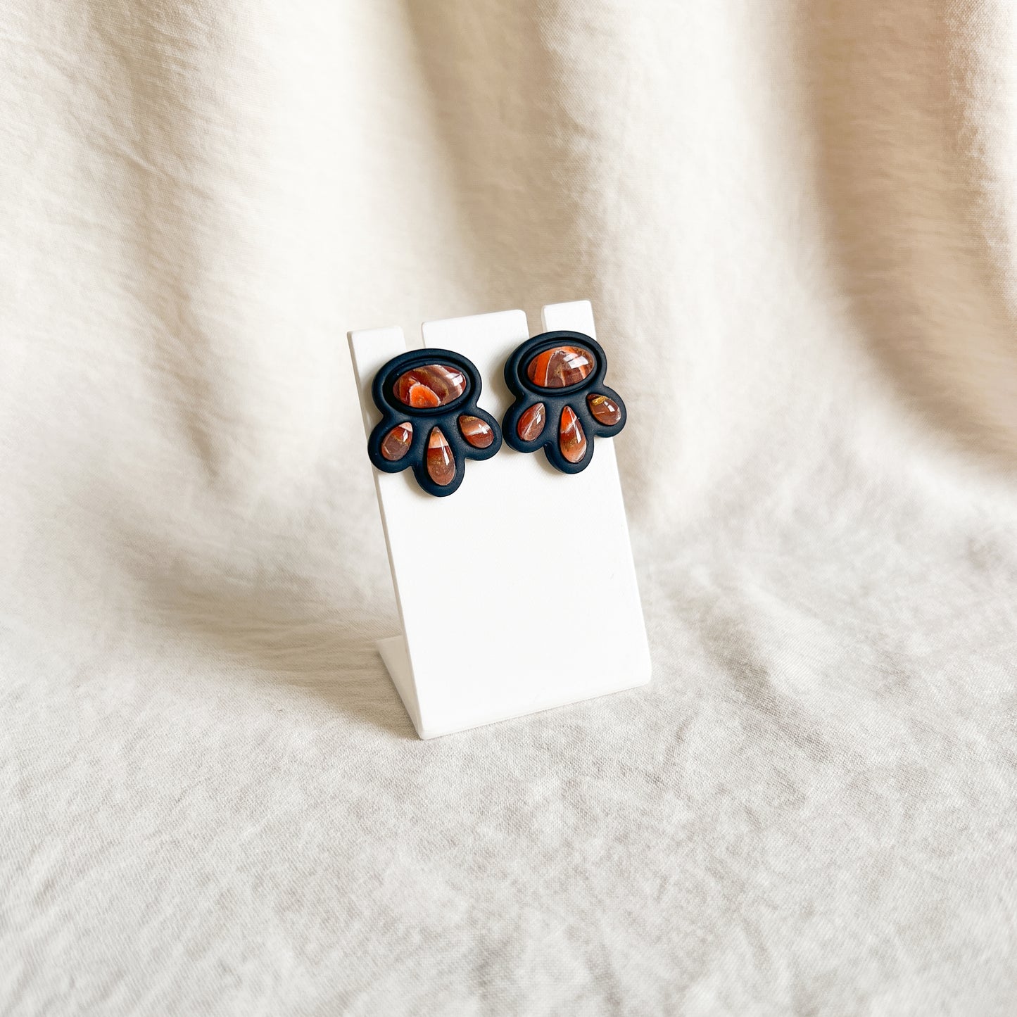 Ellisyn (Orange Agate)