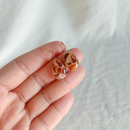 Floating Skinny Teardrops (Blush Sand)