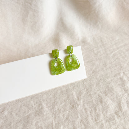 Fia (Lime Green)