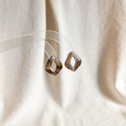 Gemma Studs (Tiramisu)