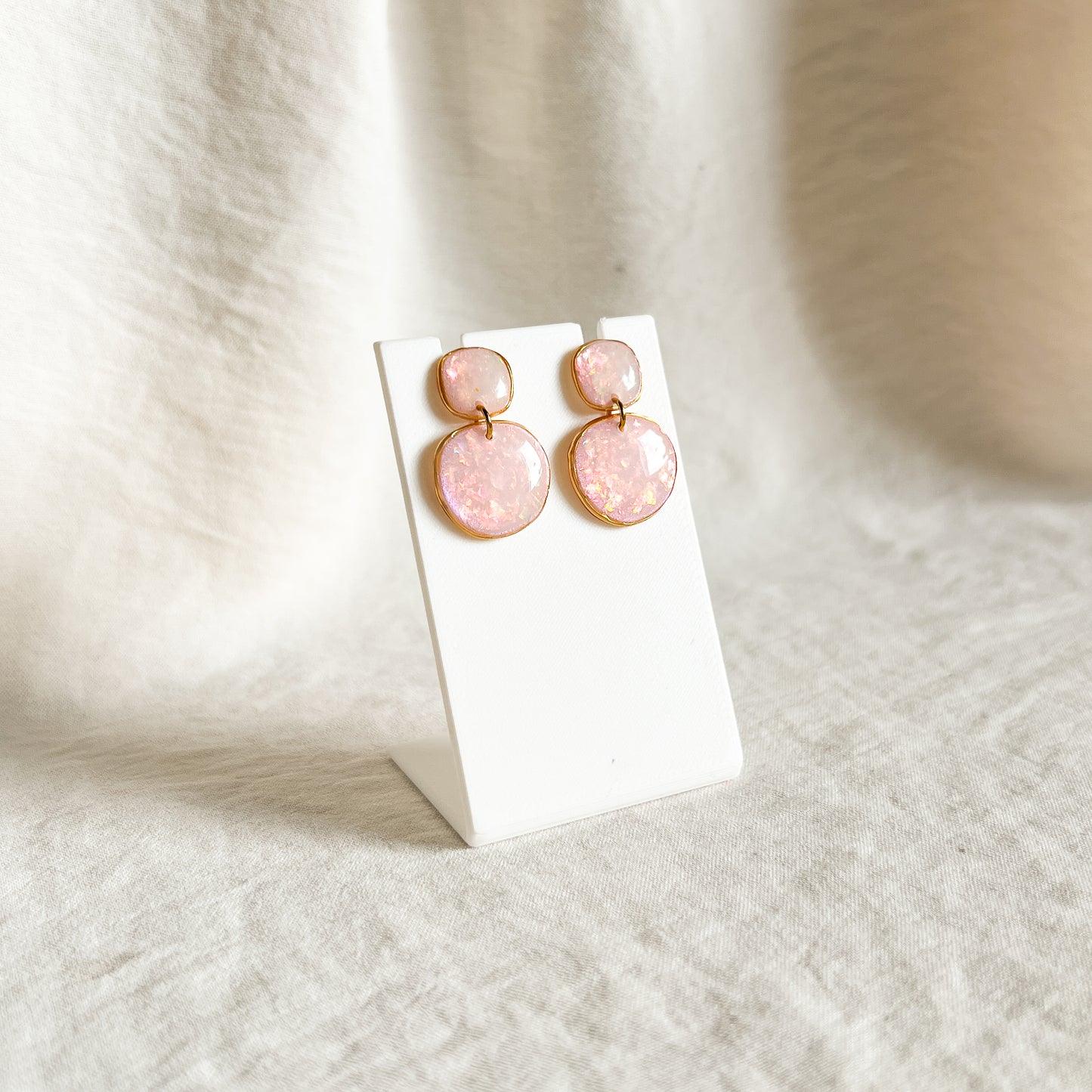 Oriana (Light Pink Opal)