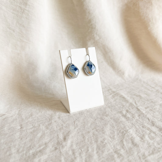 Floating Tessera (Ember Blue)