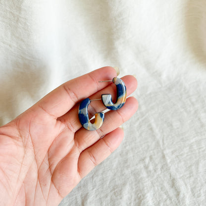 Oval Huggie Hoops (Ember Blue)