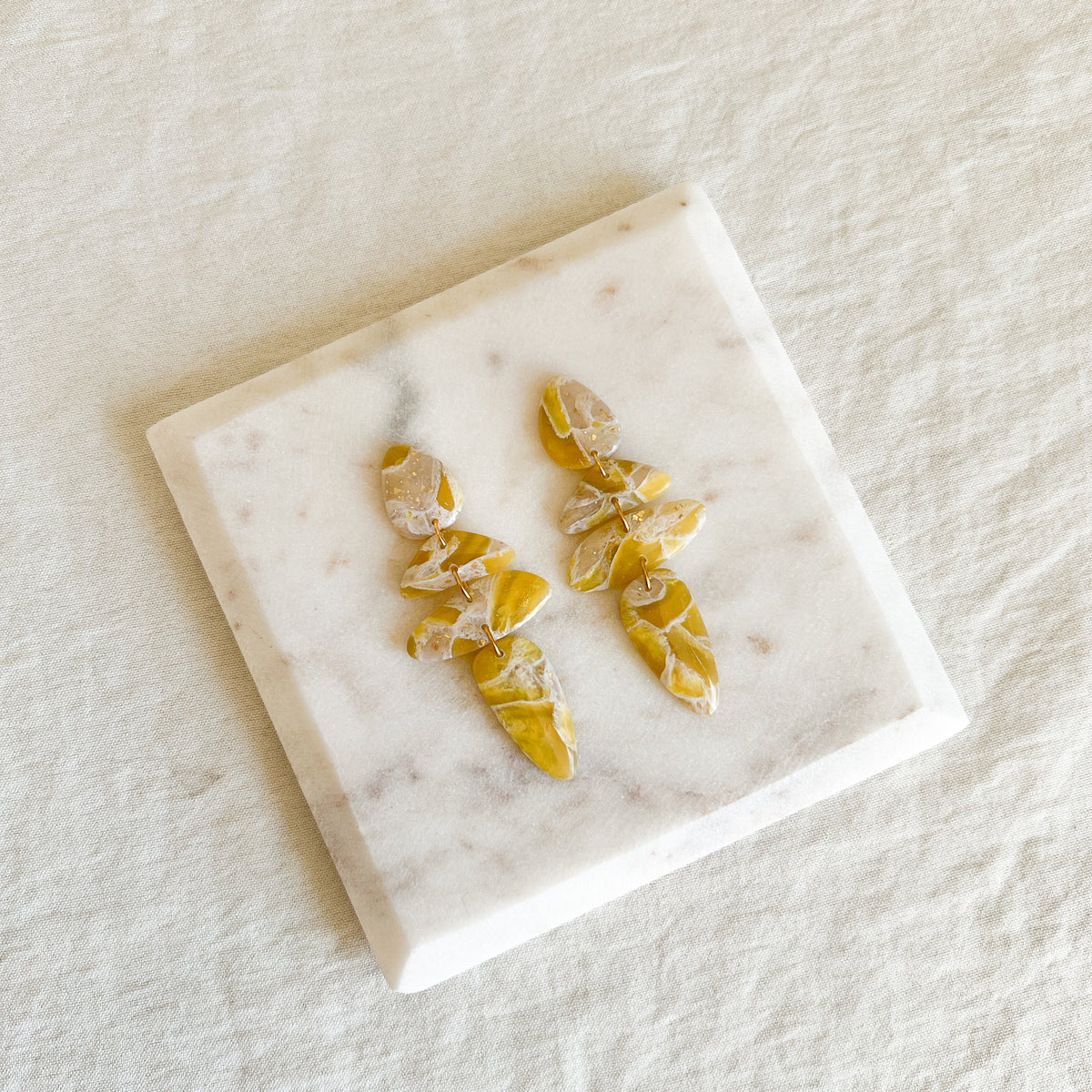 Althea (Citrine Yellow)